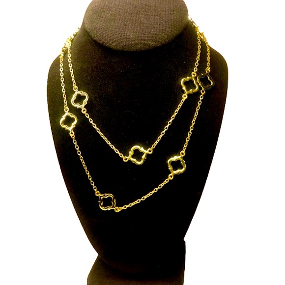 FORNASH Quatrefoil Gold Tone Necklace with lobster claw clasp 42 inches long - Picture 7 of 12